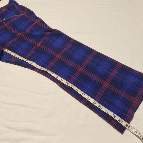 Womens Time and Tru Ponte Capri Pants Blue Plaid Size 14 ( No Pockets ) 34x24 - Picture 14 of 16